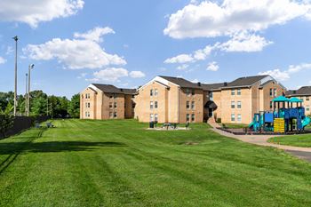 Park-like setting - manicured landscaping