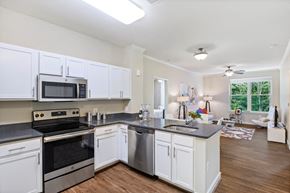 Woodbridge apartment for rent - Open layout kitchen at The Flats at Neabsco