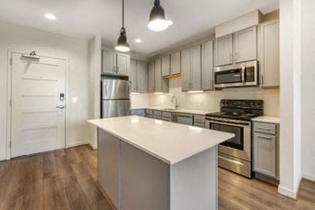 Chef’s islands and kitchen pantries*