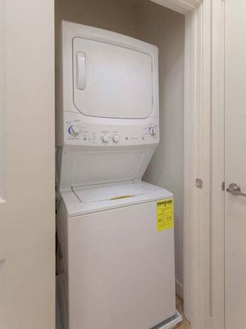 In unit washer & dryer