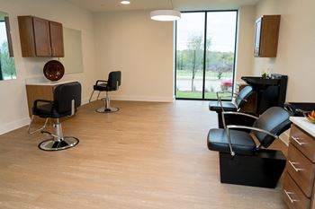 Salon