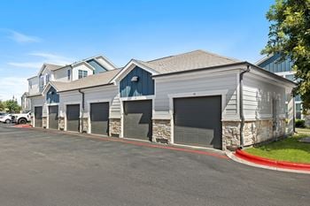 Attached/detached garages available