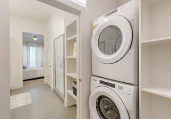 Full size washer/dryer