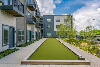 Courtyard with bocce ball court