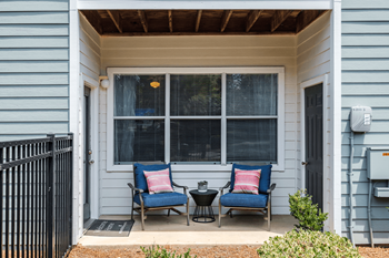 Private patio/balcony