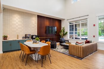 Brand new clubhouse with wi-fi and coffee bar