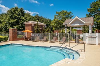 Resort-style pool and sundeck with wi-fi