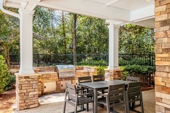 Summerhouse with fireplace, tv, and grills