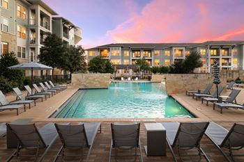 Resort-style pool and sundeck with wi-fi
