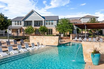 Resort-style pool and sundeck with wi-fi