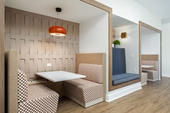 Brand new co-working lounge and private workspaces