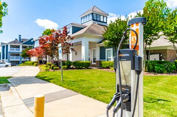 Chargepoint car charging station
