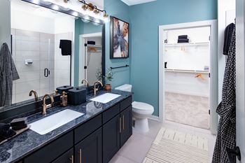 Double sink vanity*