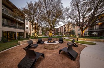Social fire pit