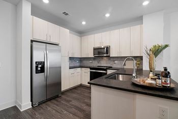 Stainless steel kitchen appliances
