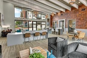 Fort Worth apartment for rent - Leasing Office