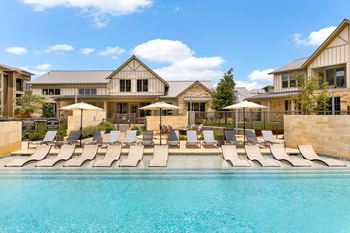 Resort-style pool and sundeck with wi-fi