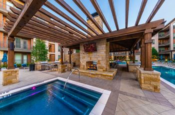 Poolside summerhouse