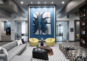 Clubhouse with wi-fi and coffee bar