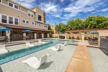 Resort-style pool and sundeck with wi-fi