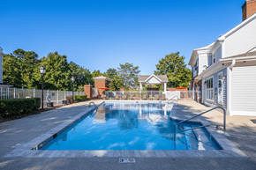 Davidson townhouse for rent - the swimming pool at our apartments