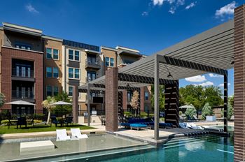 Resort-style pool and sundeck with wi-fi