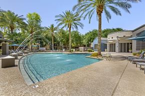 Phoenix apartment for rent - Pristine swimming pool at Sweetwater At Metro North Apartments, Arizona