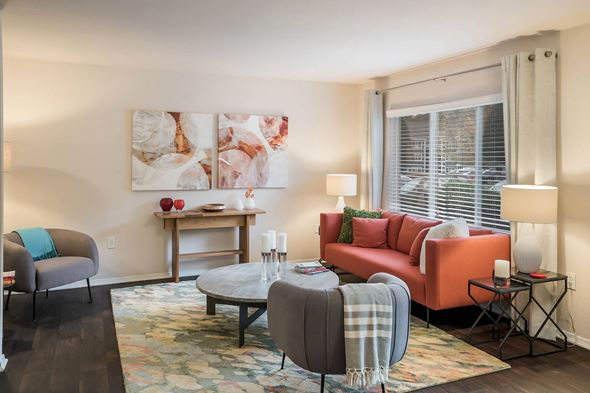 Asheville apartment for rent - Living Room at Heritage at the Peak, Asheville