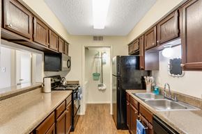 Lewisville apartment for rent - Kitchen at The Glen Apartments, Texas, 75067