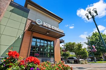 Nearby shopping