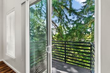 Private decks / patios