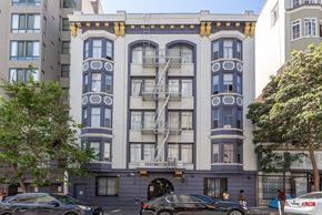 San Francisco apartment for rent - the facade of a building on a city street