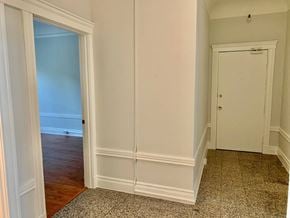 San Francisco apartment for rent - a hallway with a door to a bedroom and a closet