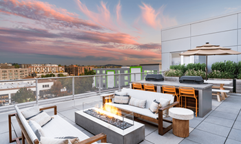 Rooftop deck with stunning city, river, and mountain views
