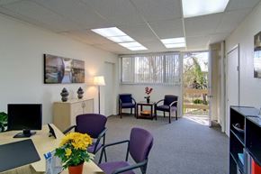 Santa Clara apartment for rent - Typical Deluxe Office