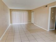 Orlando apartment for rent - Unfurnished Living Area at Hibiscus Place Apartments, Florida, 32808