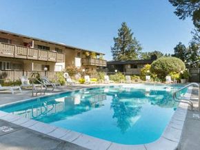 Larkspur apartment for rent - Heated Saline Pool