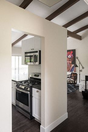 Larkspur apartment for rent - Kitchen 1x1