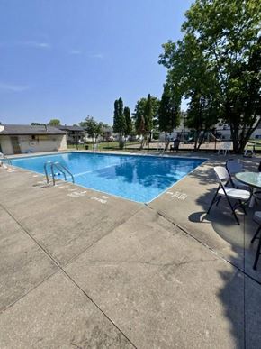 Liverpool apartment for rent - Pool