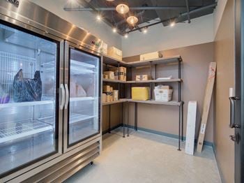Luxer package lockers