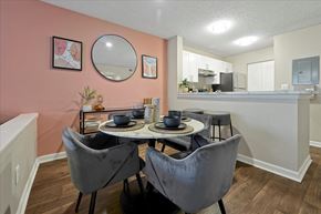 Winter Park apartment for rent - dining area