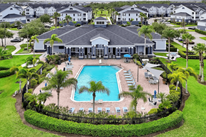 Orlando apartment for rent - swimming pool