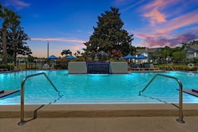 Orlando apartment for rent - swimming pool