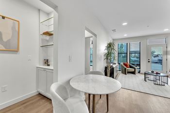 Unique & oversized floorplans