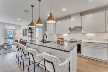 Designer finishes & hardware