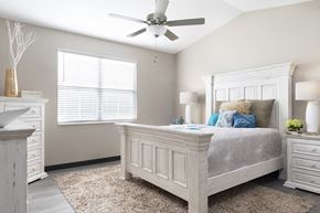 Shiloh apartment for rent - Main Bedroom at The Oasis at Hartman Lakes, Shiloh, Illinois