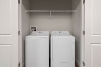 Washer/dryer in unit