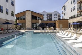 St. Peters apartment for rent - Swimming Pool View at Timber Club, St. Peters