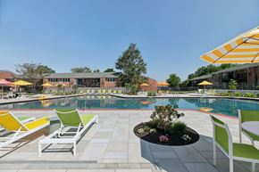 Bryn Mawr apartment for rent - Pool
