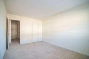 Lowell apartment for rent - Brettonwood Estates - Bedroom - Apartments in Lowell, MA